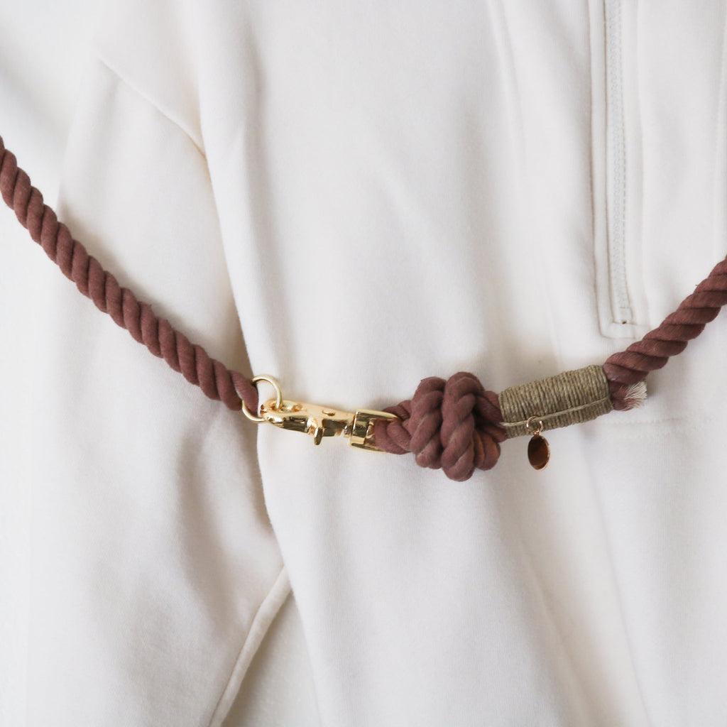 hands-free rope leash - 'cafe con leche'