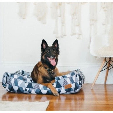 mosaic tuxedo bed