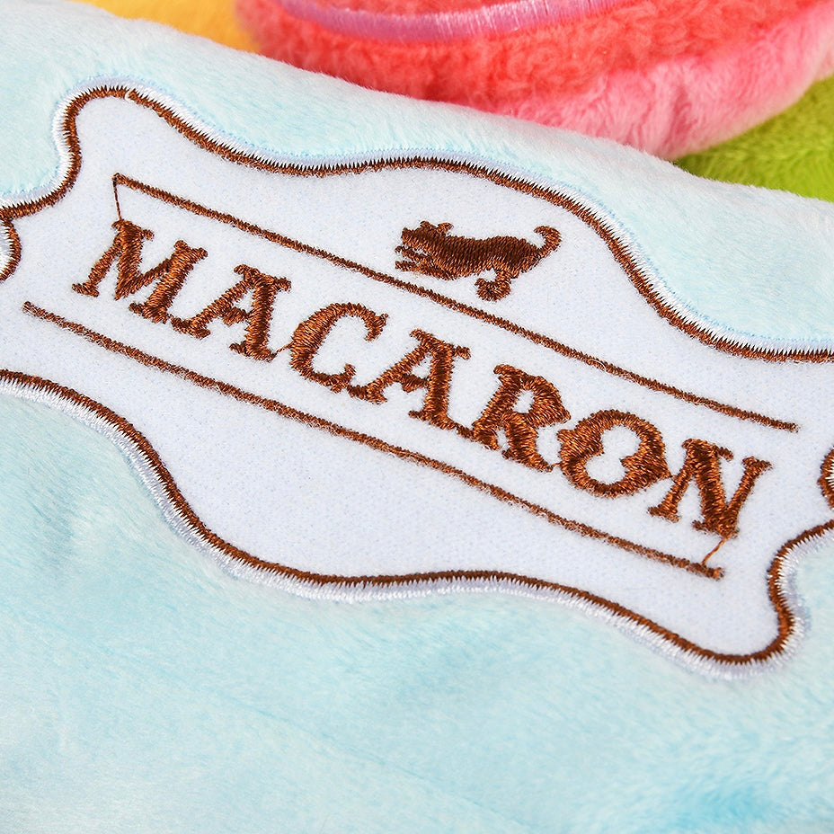 pup cafe macaroon toy