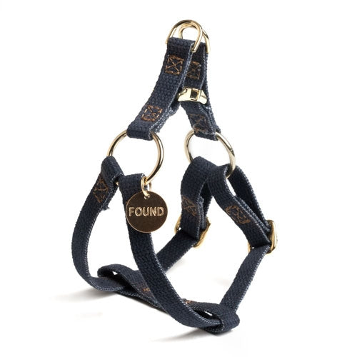 black cotton harness