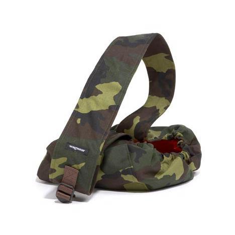 messenger pouch carrier - camo barking babies